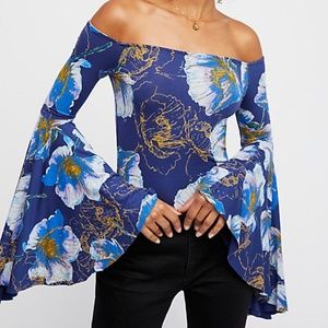 🆕We The Free Printed Birds Of Paradise Top